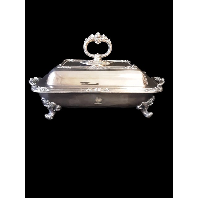 Early 20th Century Vintage Set of 2 Collis and Co. Fine Silverplate Serving Dishes For Sale - Image 5 of 12