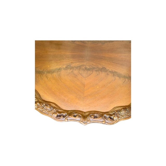 Mid Century Chippendale Style Round Pie Crust Accent Table For Sale - Image 4 of 5