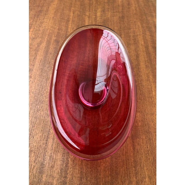 Vintage Glass Bowl, in Very Good conditions. Designed 1970 to 1979