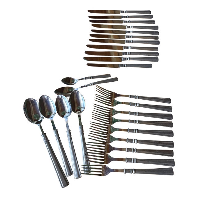 Vintage Italian Farmhouse Pewter Handled Flatware Set - 26 Pieces For Sale