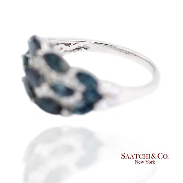 Metal 18k (750) White Gold Natural Diamond and Sapphire Ring Size 6.5 For Sale - Image 7 of 9