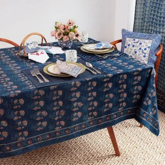 Carnation 6-Seat Indigo/Brick Red Tablecloth For Sale - Image 4 of 9