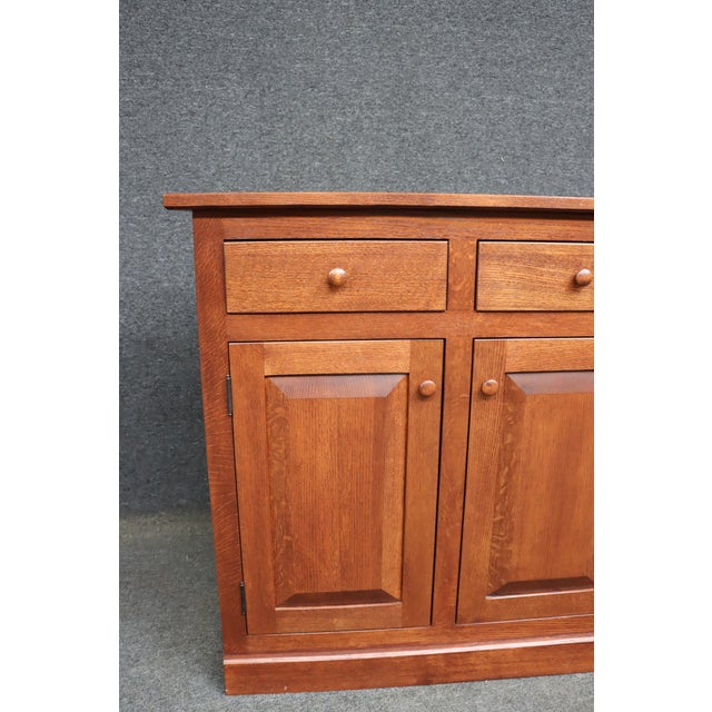 Late 20th Century Hunt Country Furniture Brandywine Hall Quarter Sawn Oak Buffet For Sale - Image 5 of 18