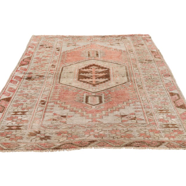 Rustic Vintage Turkish Oushak Rug, 03'03 X 05'00 For Sale - Image 3 of 11