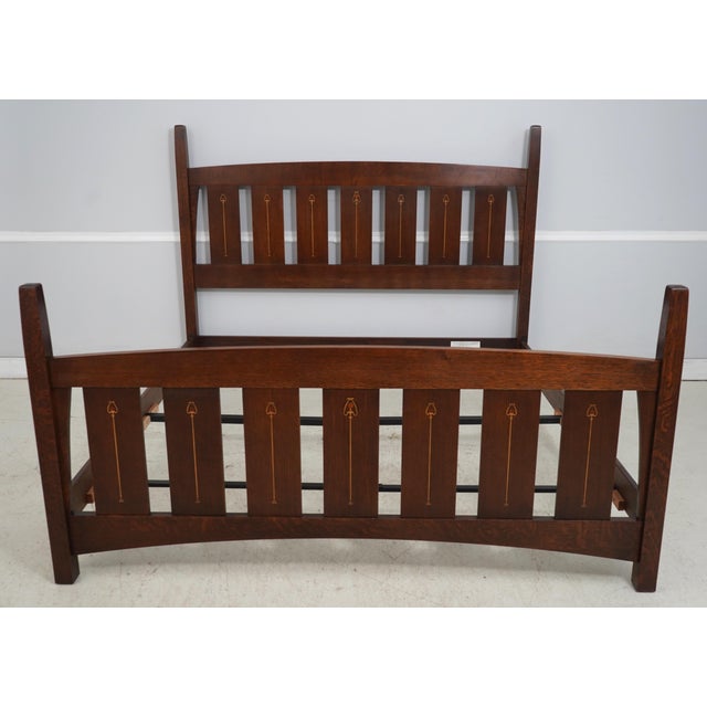 Age: C.2006 Details: Finish no.31 High Quality Construction Nice Inlay Work Throughout Oak Arts & Crafts Style Harvey...