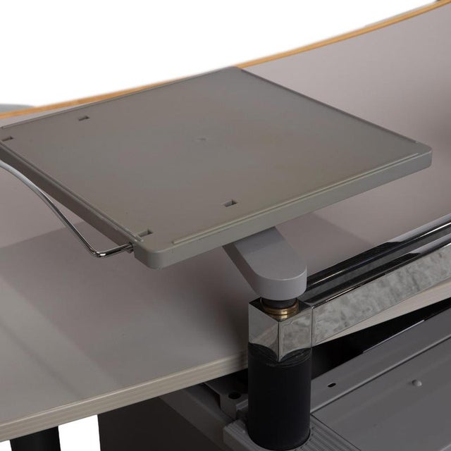 Adjustable Metropol Wood and Metal Desk with Rolling Container and Storage in Off-White from Vitra For Sale - Image 5 of 12