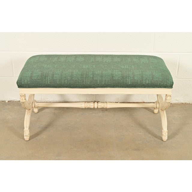 Neoclassical Baker Furniture Style Neoclassical Cream Lacquered Curule Window Bench For Sale - Image 3 of 11