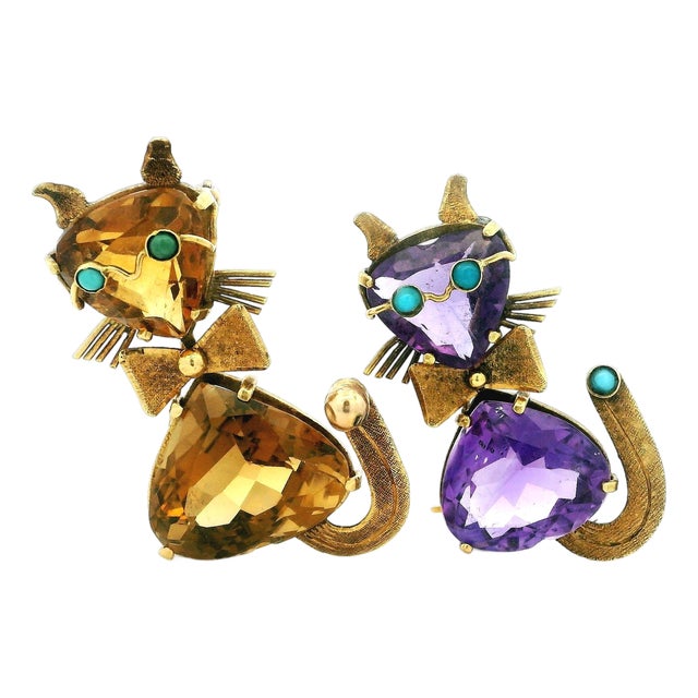 1950s Mid-Century 18k Gold Amethyst, Citrine and Turquoise Cat Brooch Pair For Sale