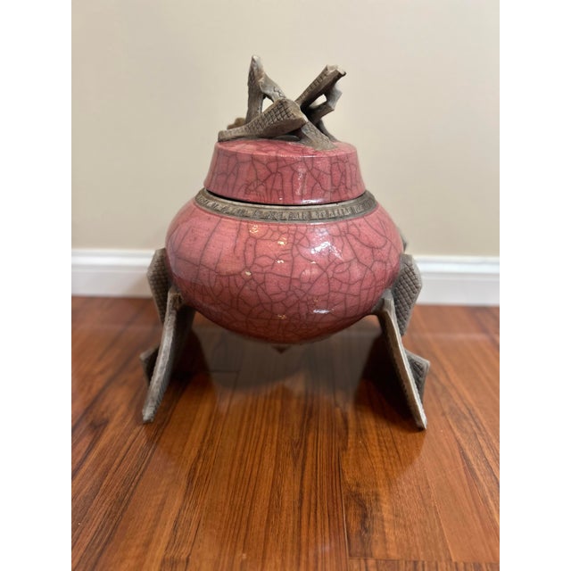 1980s Vintage MDC Signed Pink Raku Ceramic Tripod Lidded Vessel For Sale - Image 5 of 7