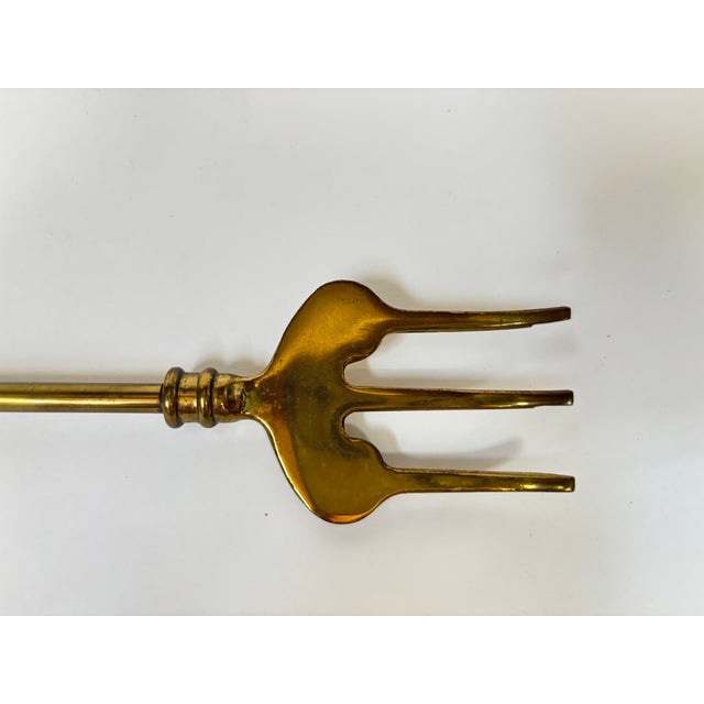 Brass Vintage English Brass Toasting Fork With City of London Heraldic Coat of Arms For Sale - Image 8 of 14