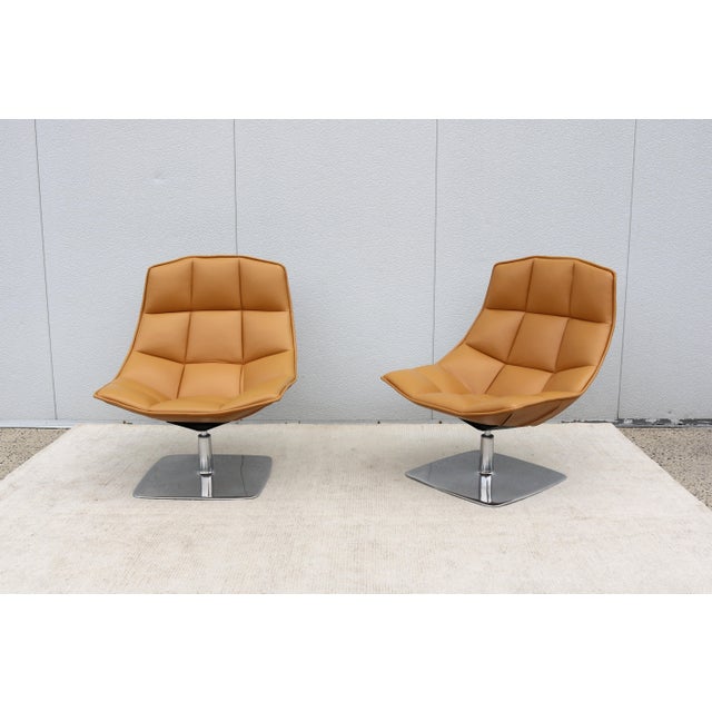 2020s Modern Contemporary Knoll Jehs+Laub Swivel Lounge Chairs in Tan Leather - A Pair For Sale - Image 5 of 18