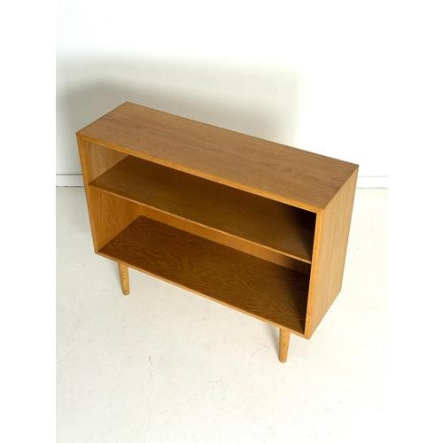 Oak Shelving Unit – Søborg Møbelfabrik, Denmark, 1960s Beautiful Danish vintage oak shelving unit by Søborg Møbelfabrik...