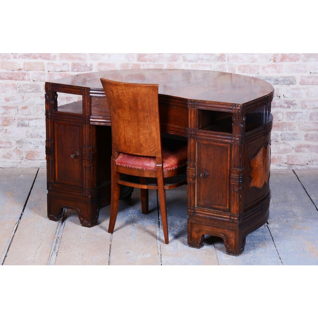 Czech Cubistic Writing Desk in Oak and Walnut, 1910s For Sale - Image 4 of 16