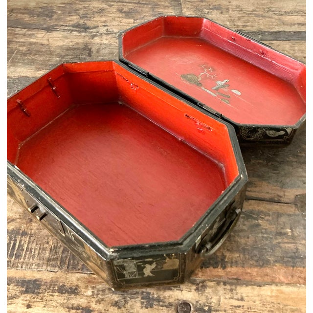 Black Vintage Asian Lacquered Chinoiserie Sewing Box For Sale - Image 8 of 12