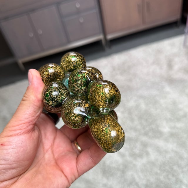 Mid 20th Century Italian Murano Art Glass Grape Cluster Sculpture For Sale - Image 5 of 8
