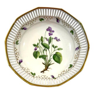 Vintage “Viola Riviniana” Hand Painted Reticulated Porcelain Bowl With Gold Trim For Sale