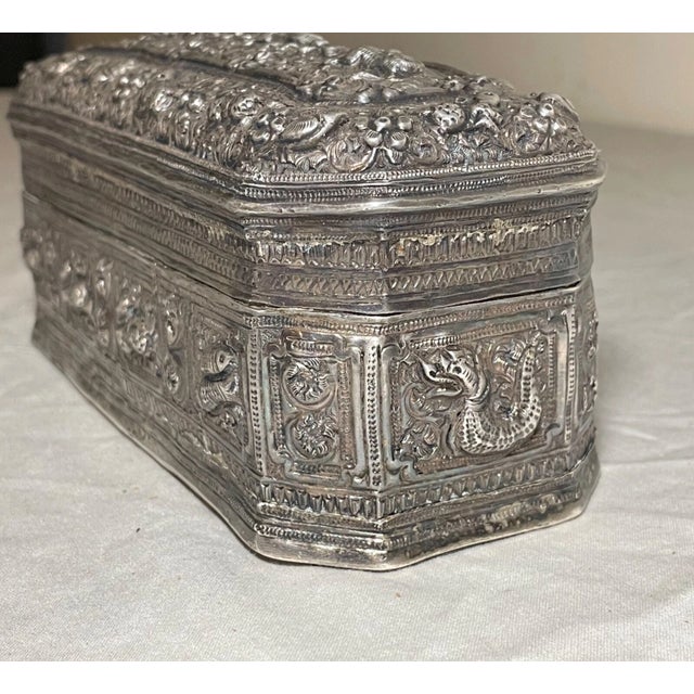 Antique 19th Century Sterling Silver Indian Repousse Tooled Betel Casket Box Jar For Sale - Image 10 of 18