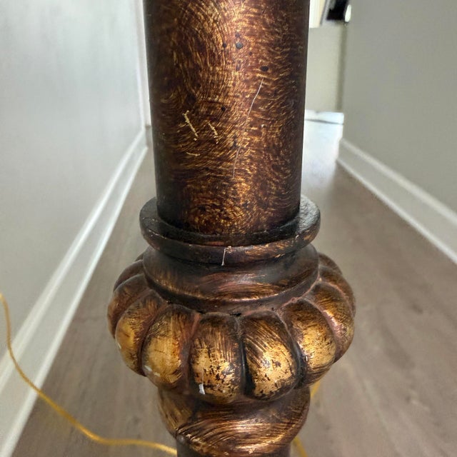1980s Hollywood Regency Berman Gilded Floor Lamp With Amber Mosaic Glass Urn For Sale - Image 10 of 11