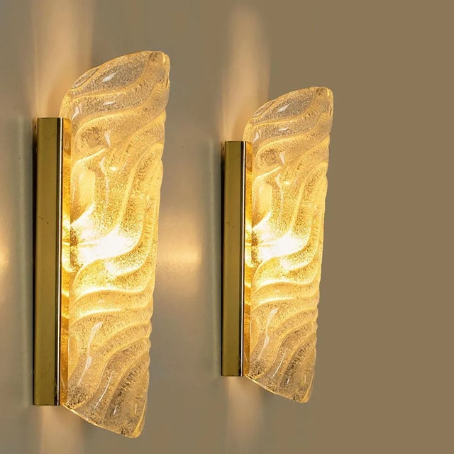 Wave Glass & Brass Wall Light from Glashütte Limburg, 1960s For Sale - Image 6 of 10