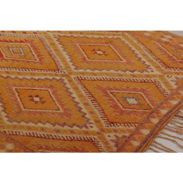 1950s Mid-Century Berber Rug Gold Diamond Pattern Moroccan Rug For Sale In New York - Image 6 of 9