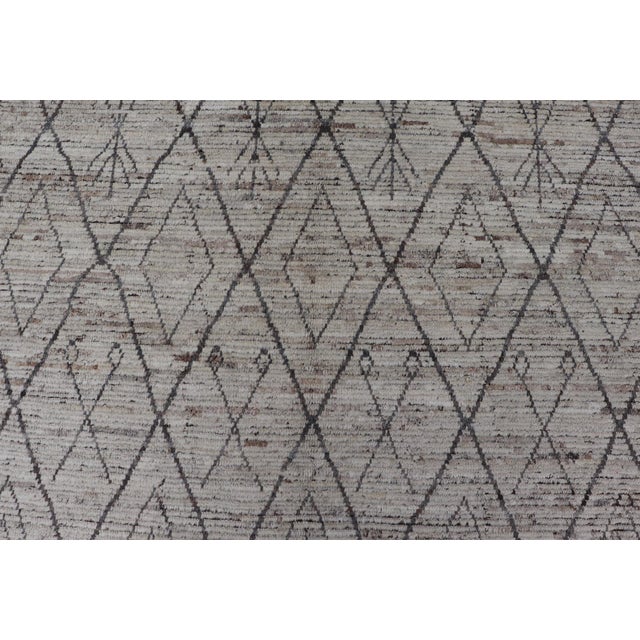 2020s Modern Hand-Knotted in Wool With All-Over Sub-Geometric Diamond Design 10'2 X 13'6 For Sale - Image 5 of 12