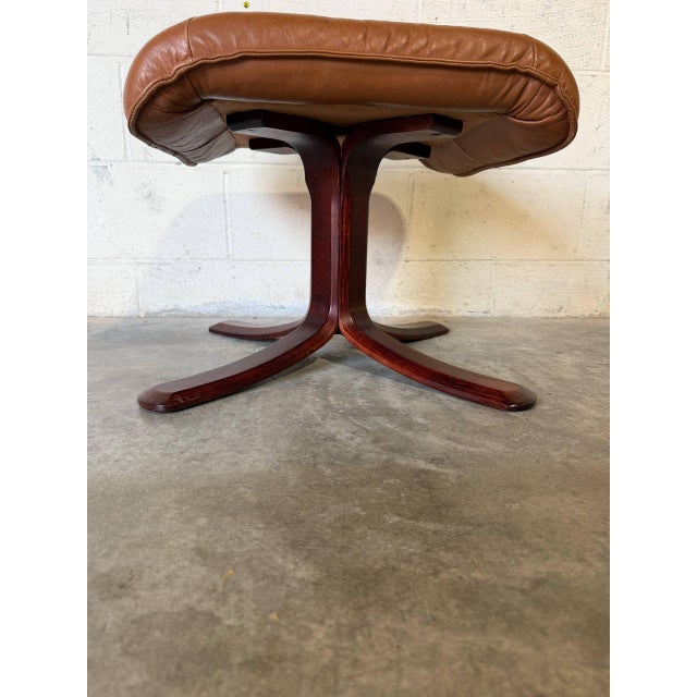 Tan Leather Ottoman Mid-Century Modern 1970s For Sale - Image 10 of 10