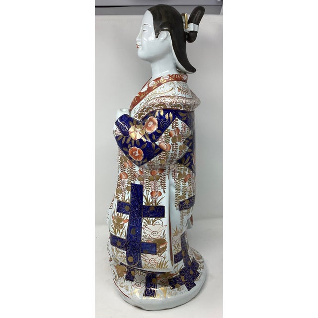 Japanese Large Imari Figure of "Bijin" (Beautiful Woman) or Geisha. . C 19th C, Japanese Edo Period ( 1603- 1868). For Sale - Image 3 of 7