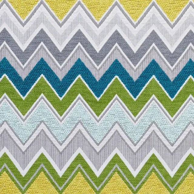 Schumacher Zenyatta Mondatta Ii Fabric in Viridian For Sale