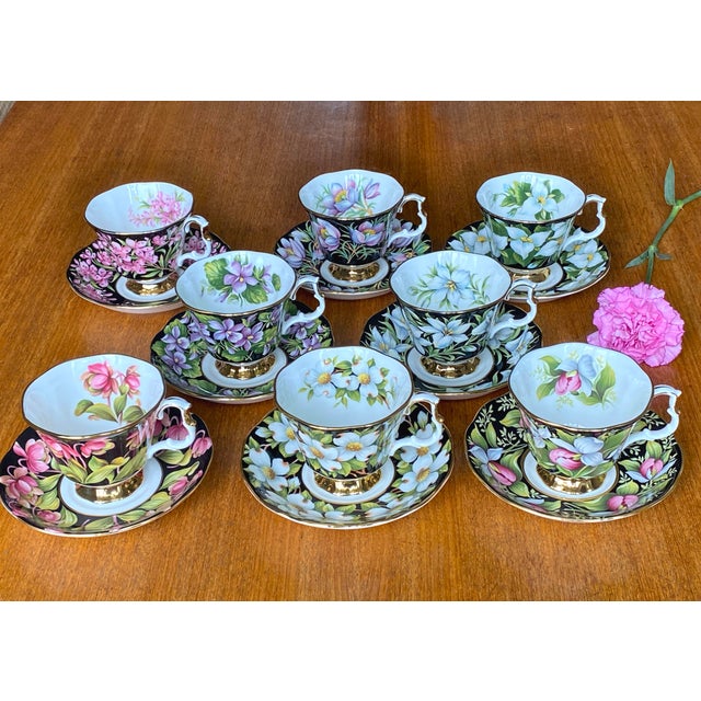 Ceramic Vintage Tea Service for 8 in English Porcelain with Provincial Flowers Pattern from Royal Albert, England, 1975, Set of 16 For Sale - Image 7 of 8