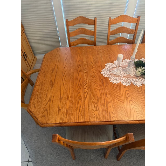 American 1990s Cherrico Solid Oak Expandable Dining Set With 10 Chairs For Sale - Image 3 of 12