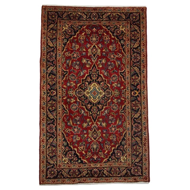 Middle Eastern Rug in Wool For Sale - Image 6 of 6