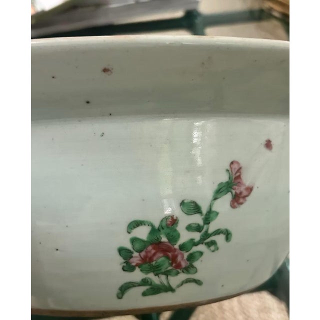 Large 19th Century Rose Medallion Rimmed Bowl For Sale - Image 9 of 11
