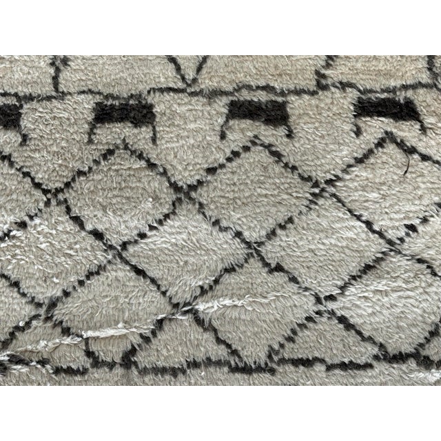 Textile 9ft X 12 Ft Moroccan/Beni Ourain–Style Area Rug For Sale - Image 7 of 12
