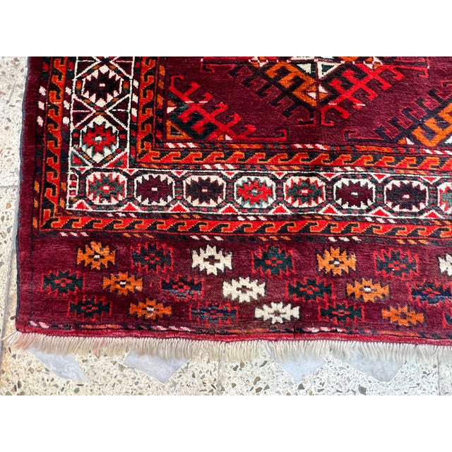 High-Quality Hand-Knotted Turkmen Yomut Wool Area Rug - 4'6" X 6'1" For Sale - Image 6 of 14