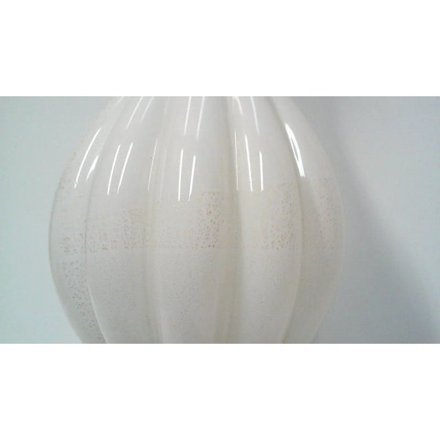 Italian Vintage Murano White Lamp Gold Fleck Table Lamp Italy For Sale - Image 3 of 7
