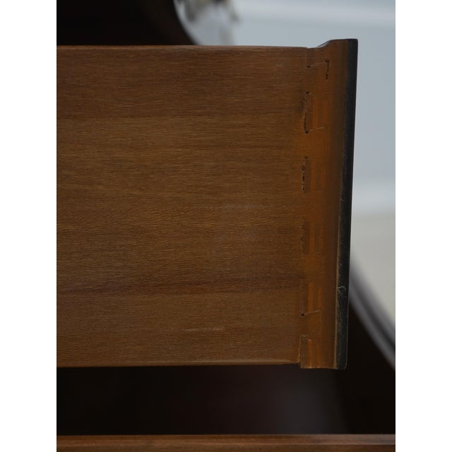 1980s Drexel Heritage Heirlooms Mahogany Double Dresser For Sale - Image 5 of 18