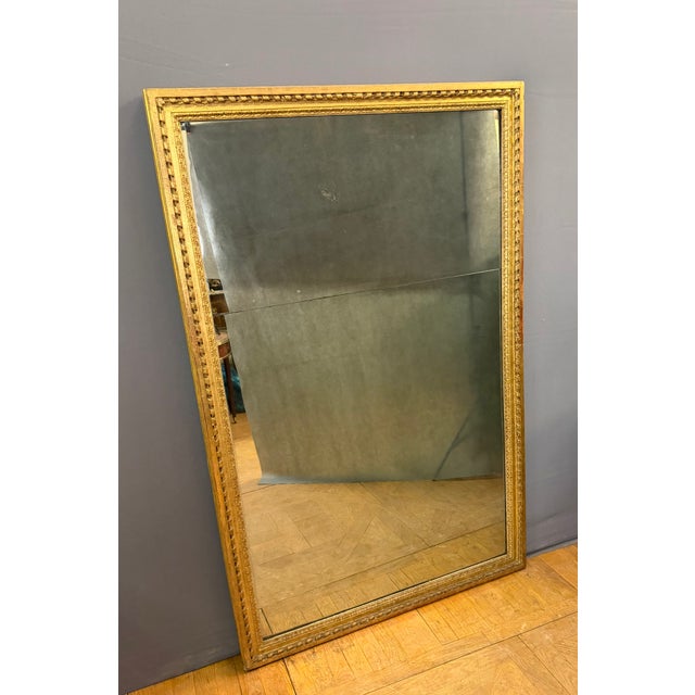 Louis XVI Style Mirror in Gilded Wood, 1750 For Sale - Image 4 of 4