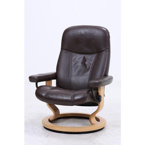 Set of Consul Recliner with Ottoman in Leather from Stressless For Sale - Image 6 of 18
