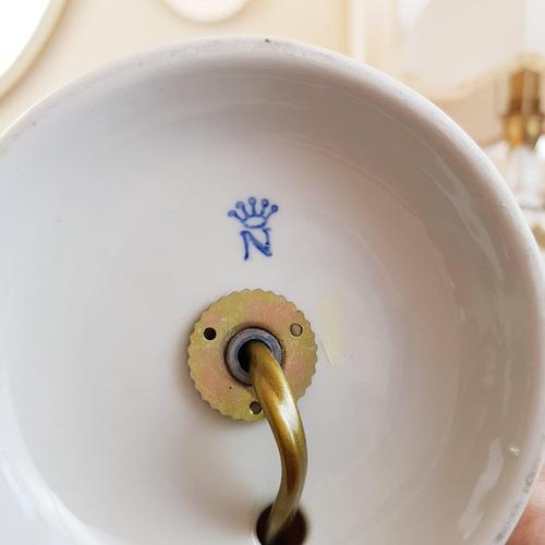 Capodimonte Porcelain Table Lamps with Small Pink Roses, Set of 2 For Sale - Image 9 of 11