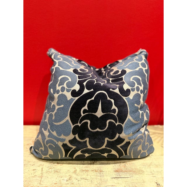 Boho Chic Pair of Silk Pillows With Burn Out Velvet Motif For Sale - Image 3 of 3