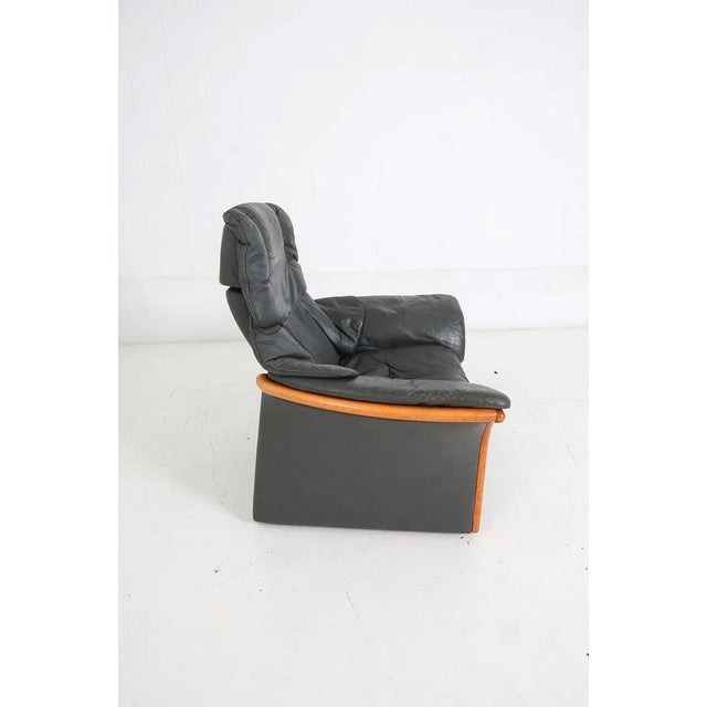 Mid-Century Modern Late 20th Century Ekornes Leather Eldorado Lounge Chair & Ottoman For Sale - Image 3 of 16