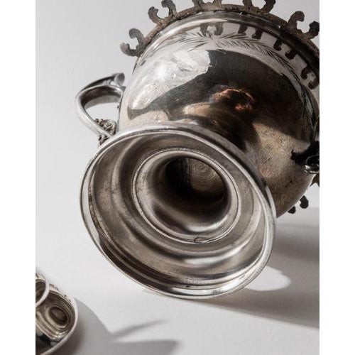 Vintage Silver Plated Footed Bowl with Lid from Warren Rogers, 1930s For Sale - Image 10 of 11