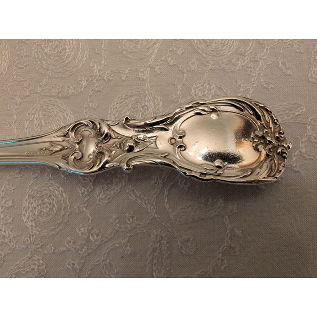 Early 20th Century Reed & Barton "Frances I" Sterling Silver Large Serving Spoon, Old Marks For Sale - Image 9 of 14