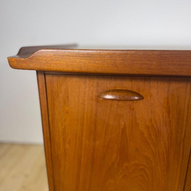 Wood Vintage Danish Desk in Teak by Svend Åge Madsen for H.P. Hansen, 1960s For Sale - Image 7 of 18