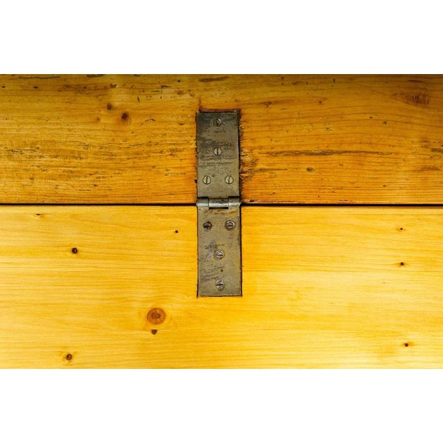 Biedermeier Chest Bench in Pine, 1800s For Sale - Image 14 of 17