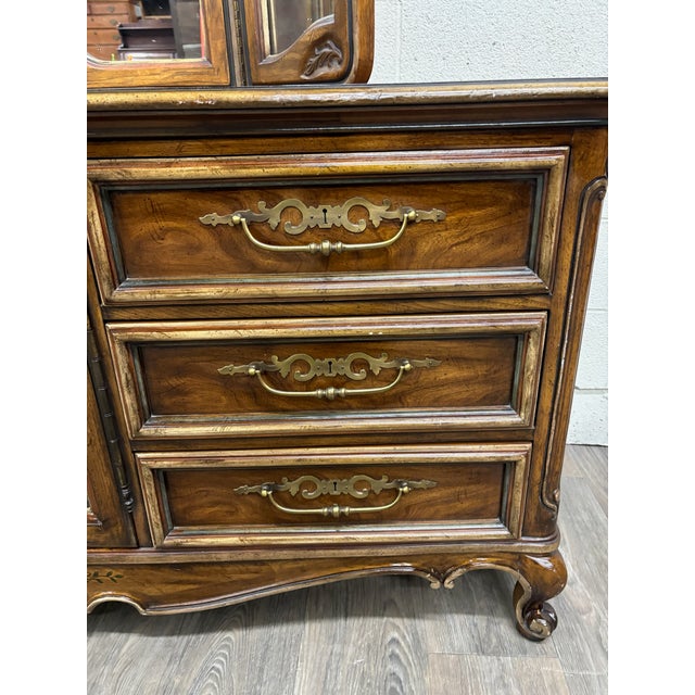 Vintage Drexel Heritage Brittany Collection French Provincial Louis XV Dresser For Sale - Image 12 of 17