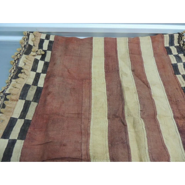 Vintage Rust and Black African Raffia Ceremonial Skirt Textile For Sale In Tampa - Image 6 of 10