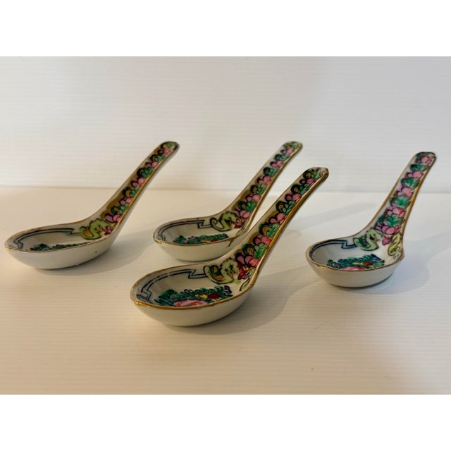 Vintage Hong Kong Porcelain Chinese Soup Spoons, Pink Floral & Longevity Motif Famille Rose Style — Set of 4 For Sale - Image 10 of 10
