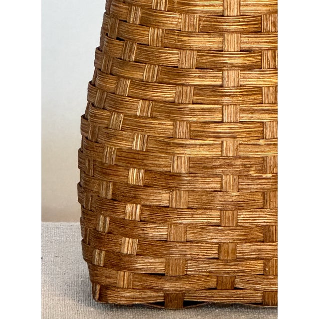 1900s Antique Woven Shaker Basket With Hook For Sale - Image 4 of 6