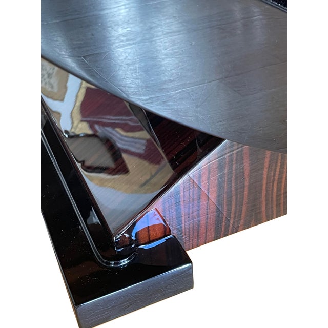 Art Deco Dining Table in Makassar Ebony and Black Lacquer with Gondola Base, 1930 For Sale - Image 16 of 18